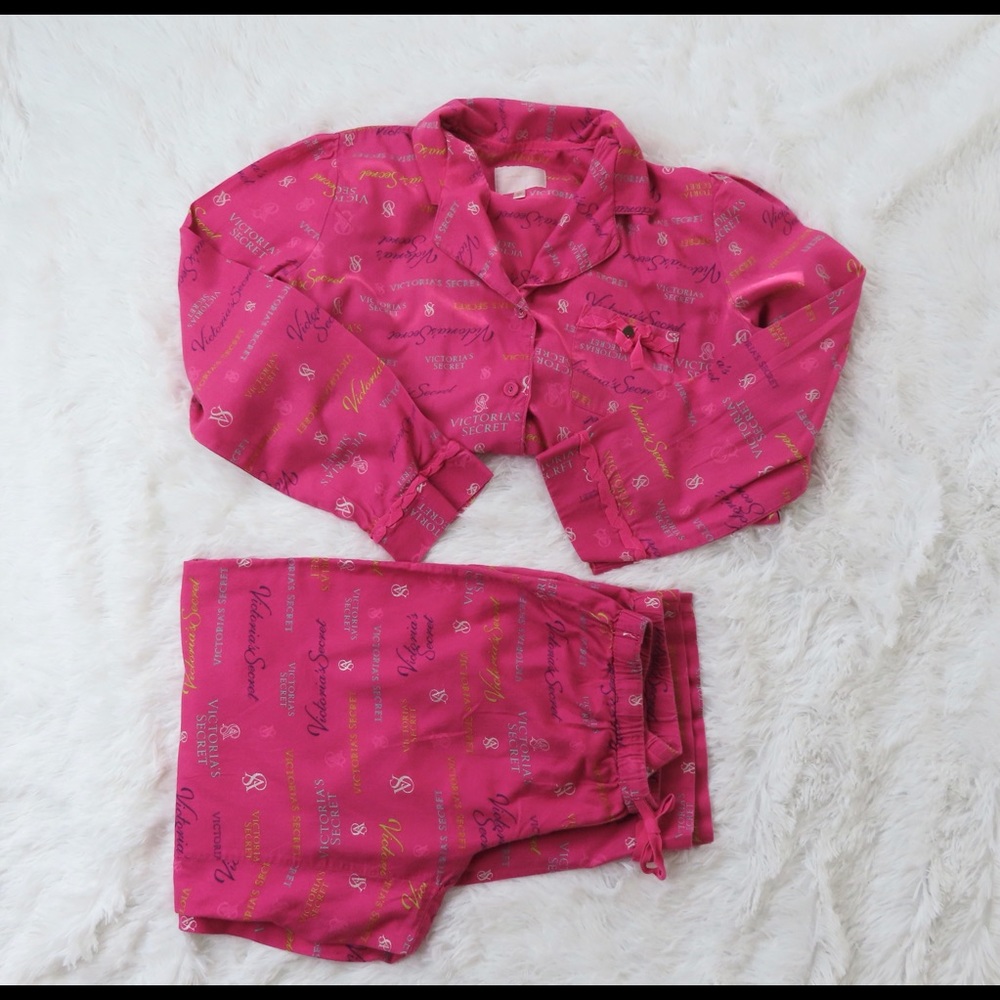 Victoria’s Secret logo pajama set